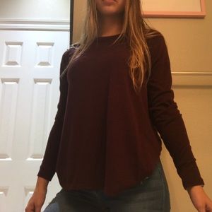 maroon top